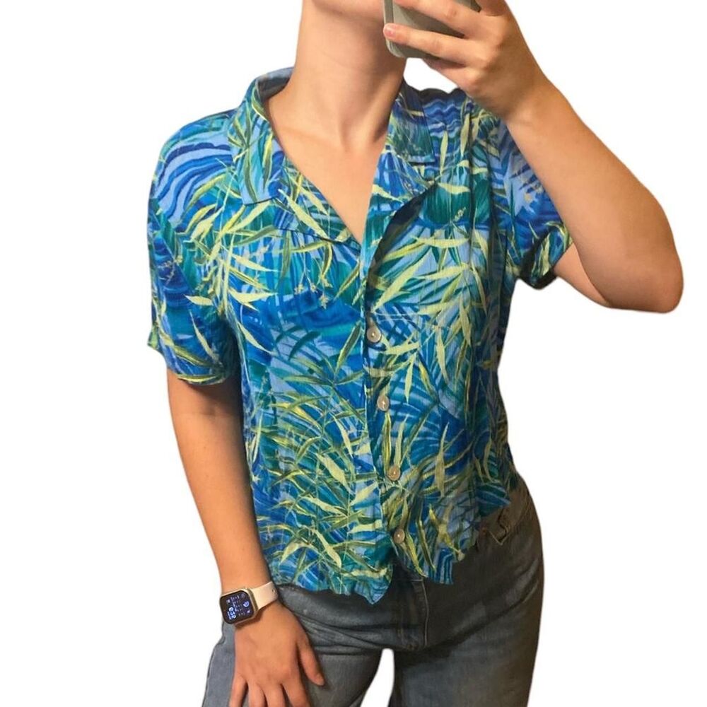 Vintage Hawaiian shirt
